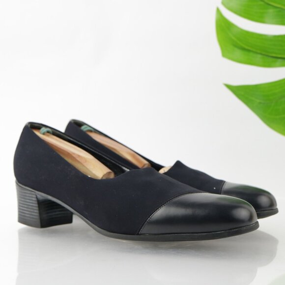 Munro Womens Julie Pump Size 11 NARROW Navy Satin Cap Toe Block Heel Slip On - Picture 12 of 12